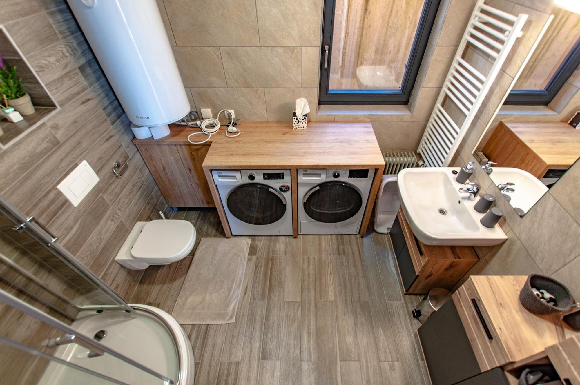 Apartma Kadulja Golte