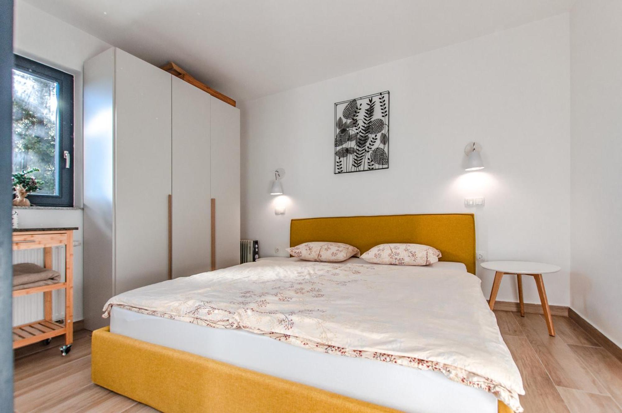 Apartma Kadulja Golte *